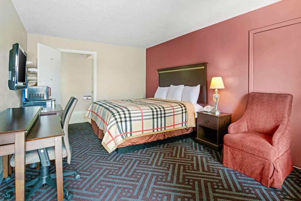 Days Inn - Manchester Room photo