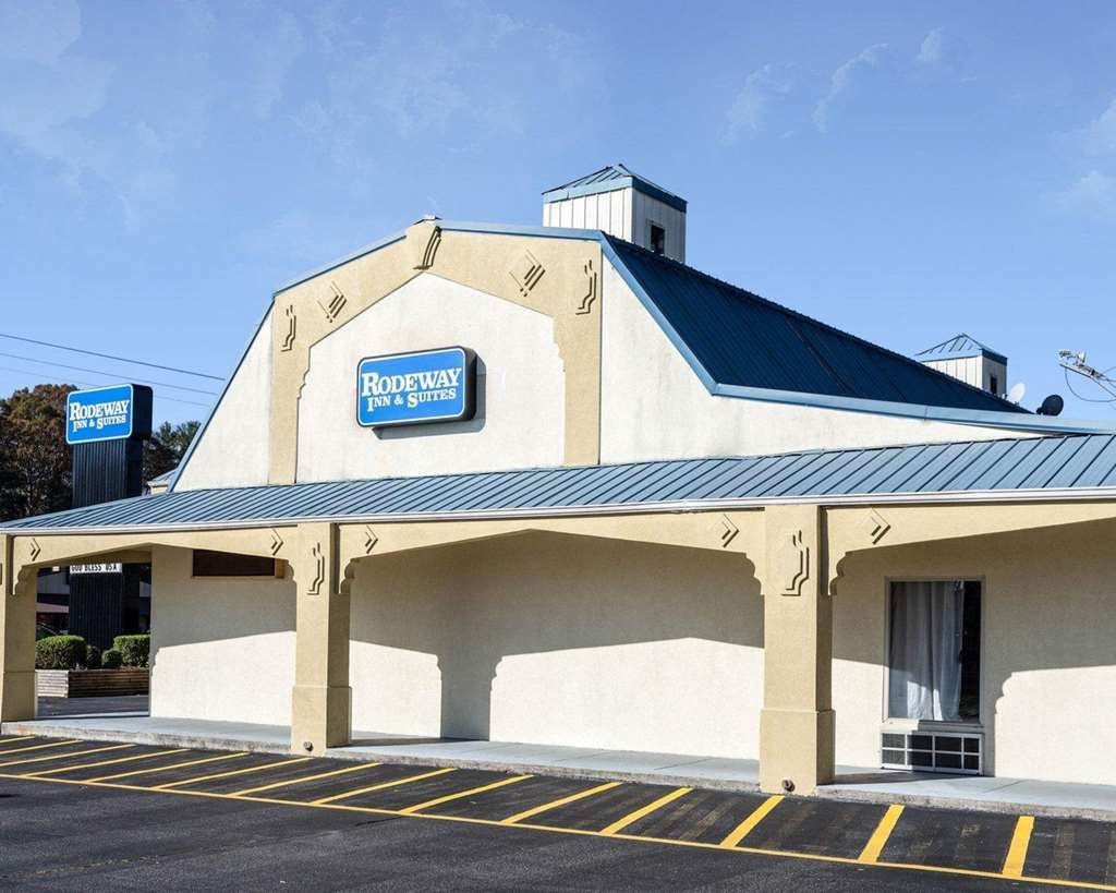 Days Inn - Manchester Exterior photo